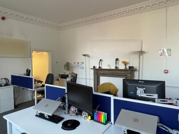 Photo 1. Suite C FF.