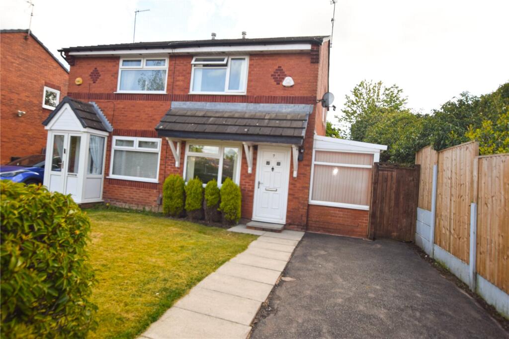 Main image of property: Penrose Gardens, Middleton, Manchester, Greater Manchester, M24
