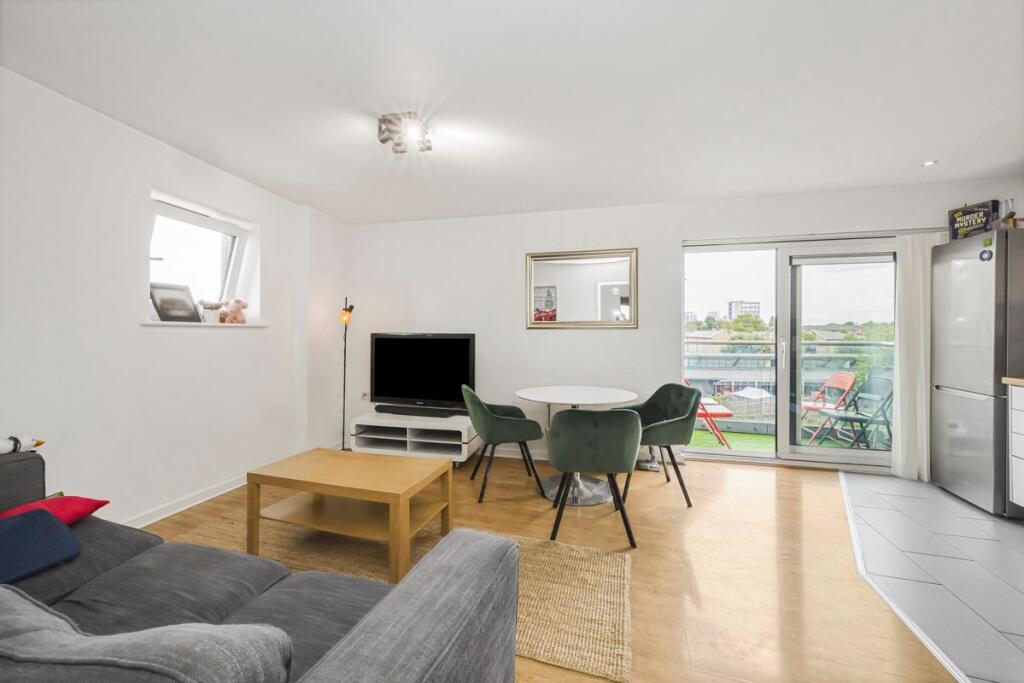Main image of property: Tequila Wharf, Limehouse, E14