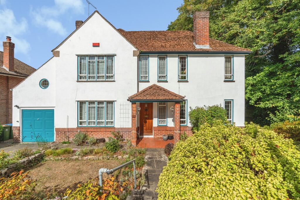 Main image of property: Lordswood Gardens, Southampton