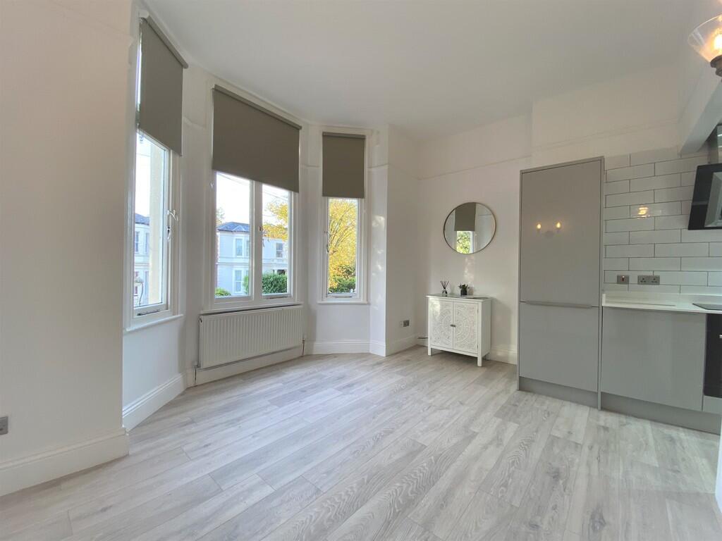 Main image of property: Milverton Terrace, Leamington Spa, Leamington Spa