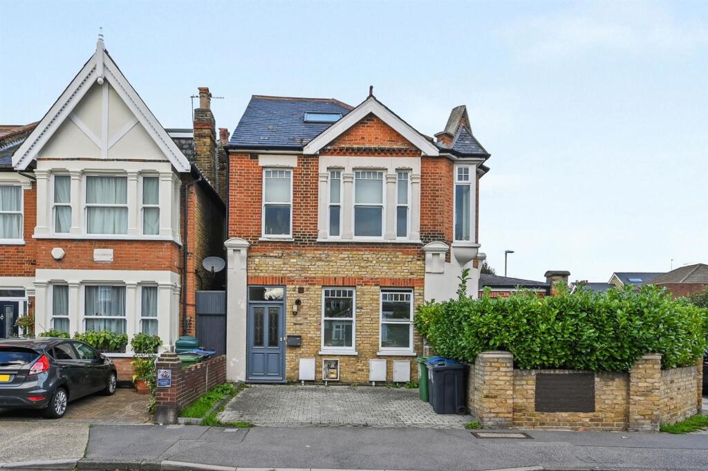 Main image of property: Kings Road, Kingston Upon Thames, KT2