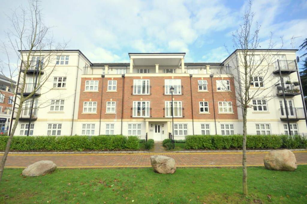 Main image of property: Colnhurst Road, Watford