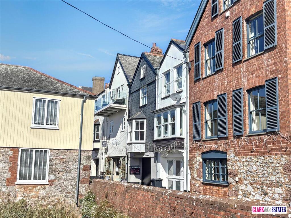 Main image of property: Fore Street, Topsham