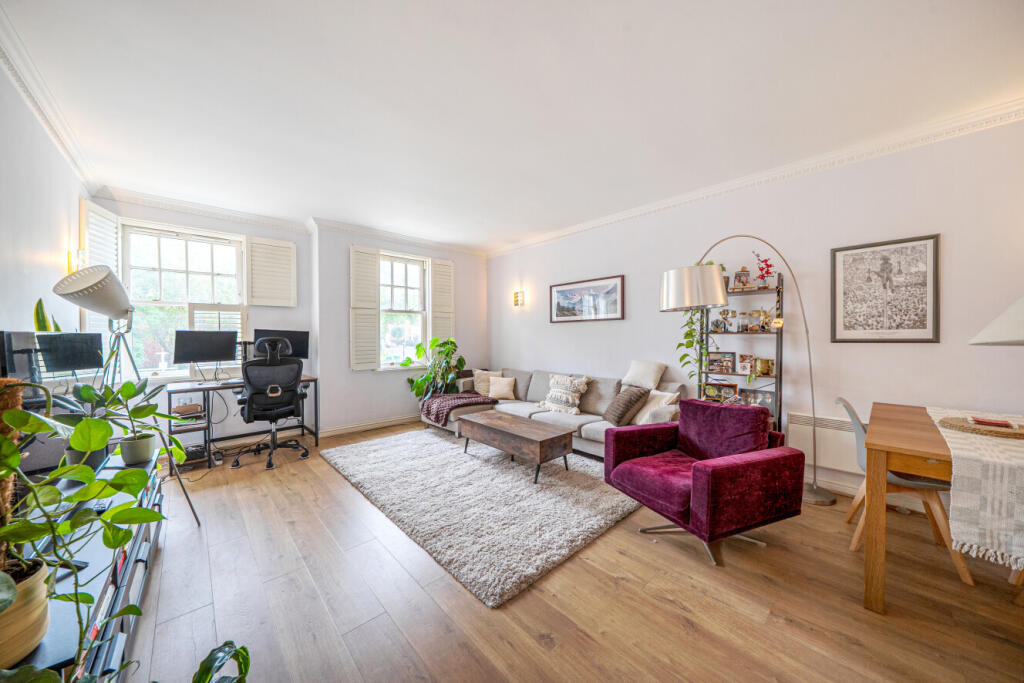 Main image of property: Clapham Park Road, London, SW4