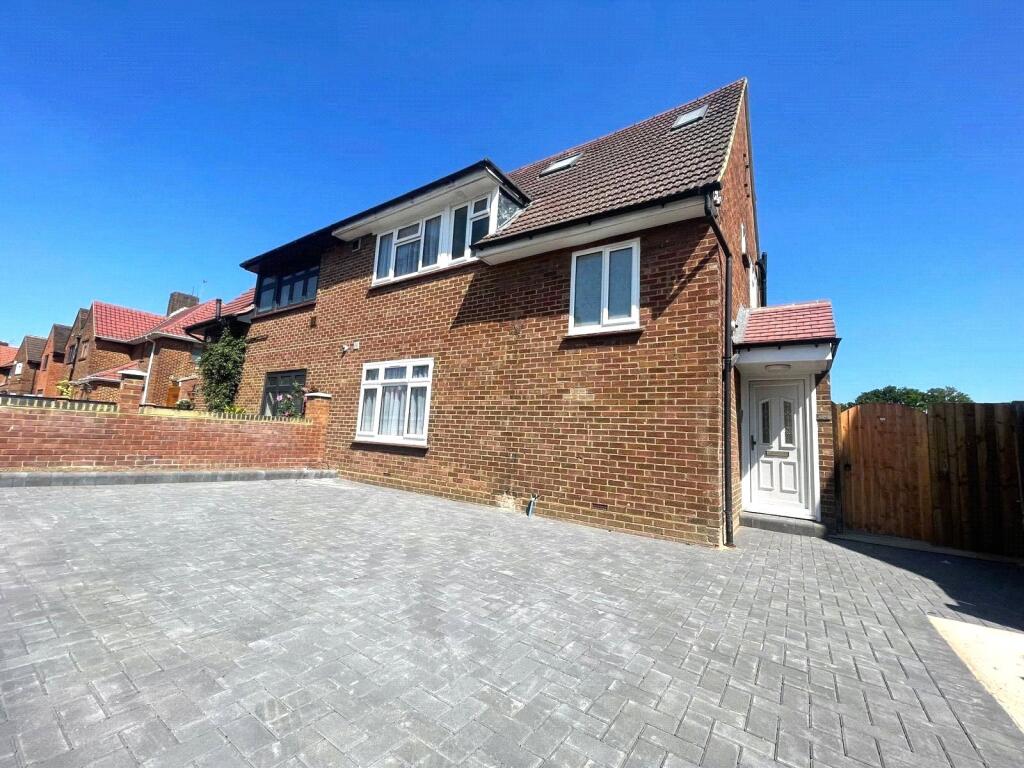 Main image of property: Hall Road, Isleworth, Greater London, TW7