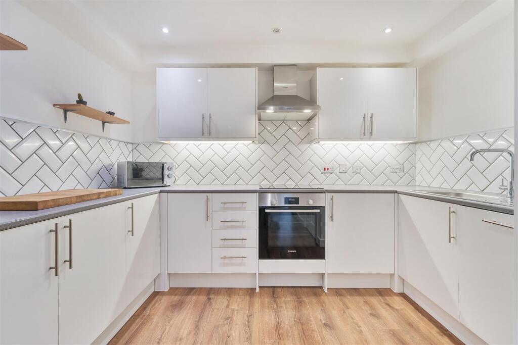 Main image of property: Avonmouth, Bristol