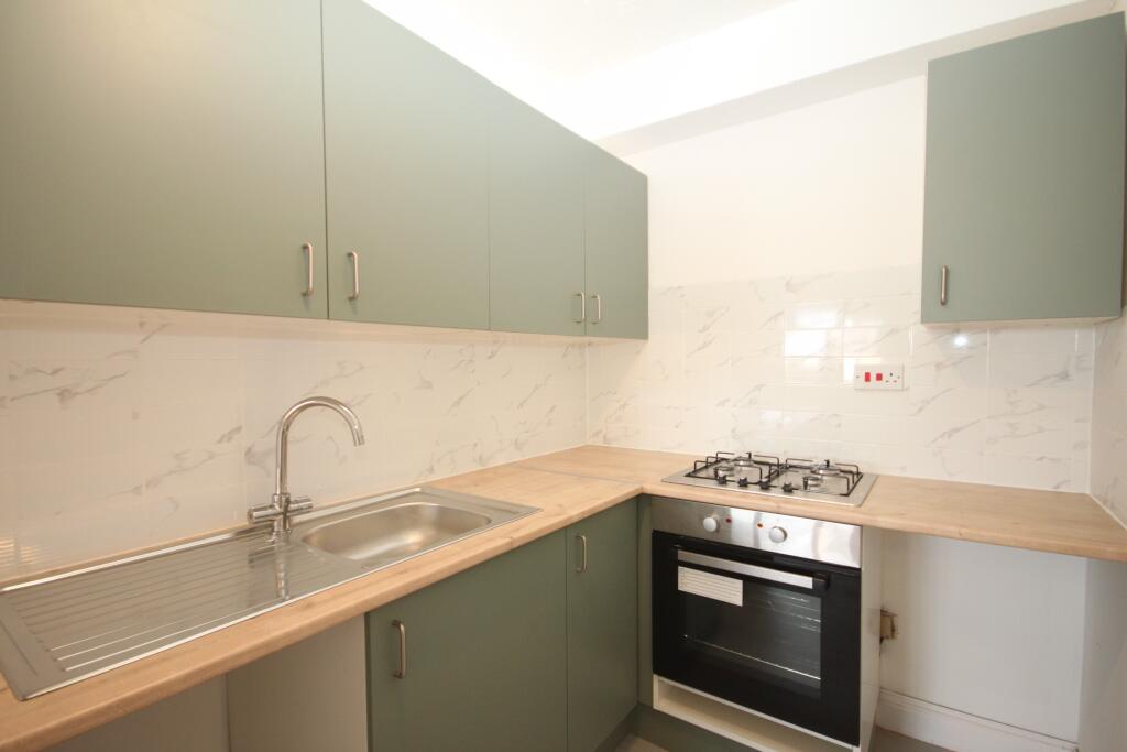 Main image of property: Dunstable Road, Luton, LU4