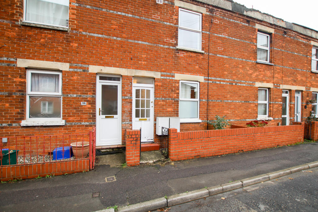 Main image of property: Boundary Road, Newbury, West Berkshire