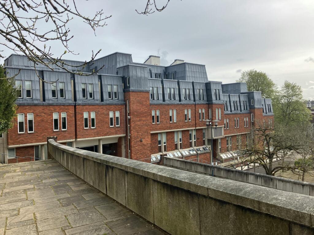 Main image of property: Three Minsters House, 76 High Street, Winchester, SO23 8UL