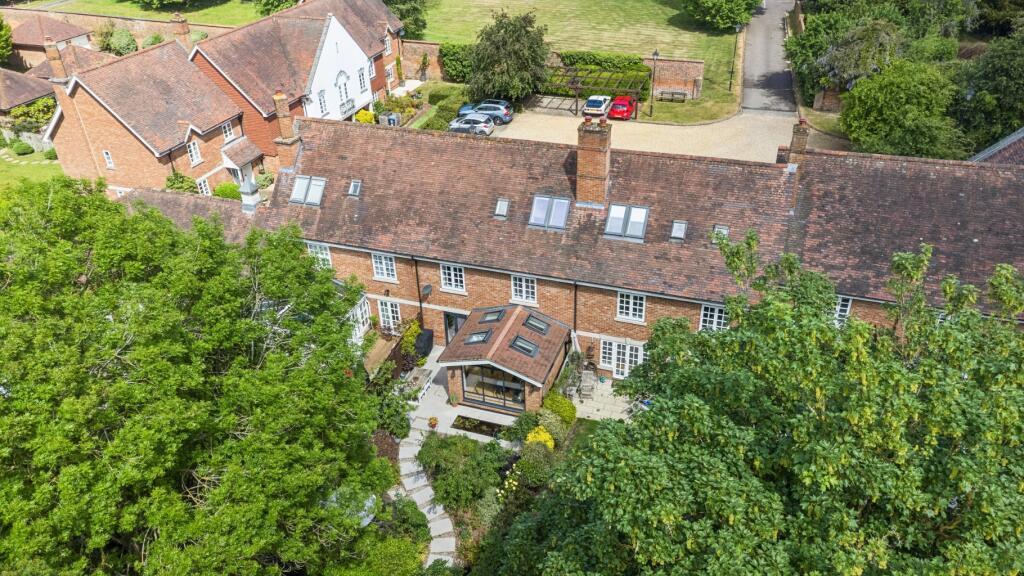 Main image of property: The Walled Garden, Tewin Water, Tewin, Welwyn, Hertfordshire, AL6