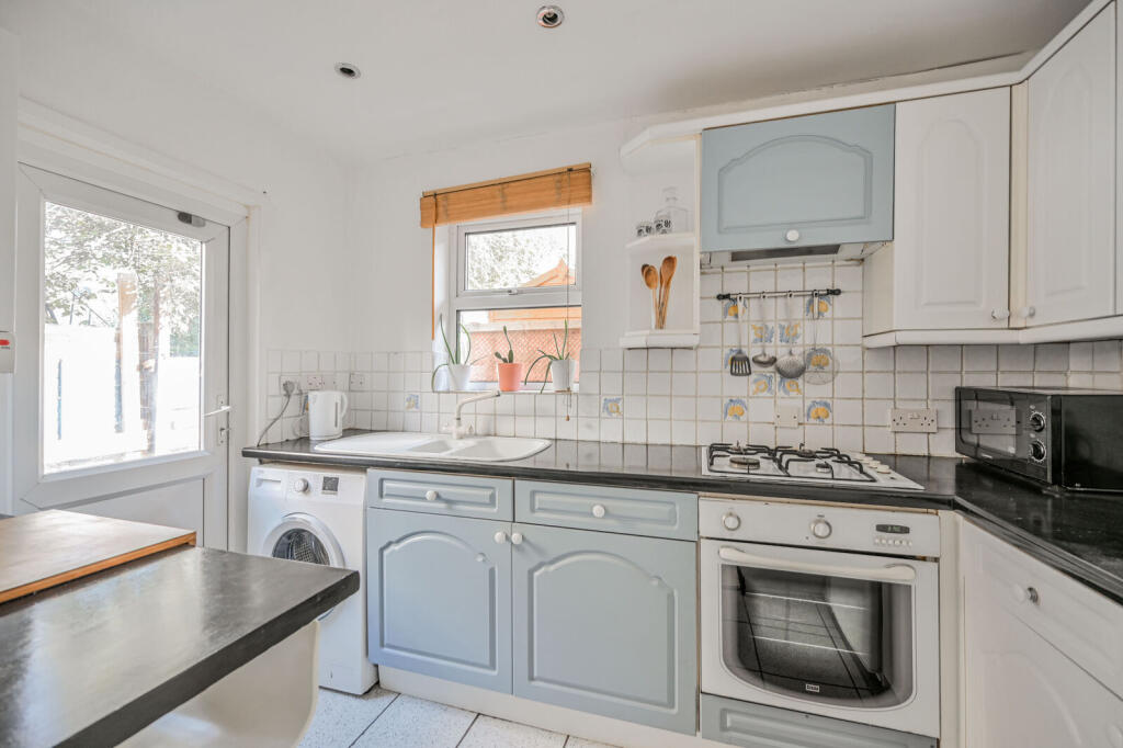 Main image of property: St Johns Road, Walthamstow, London, E17