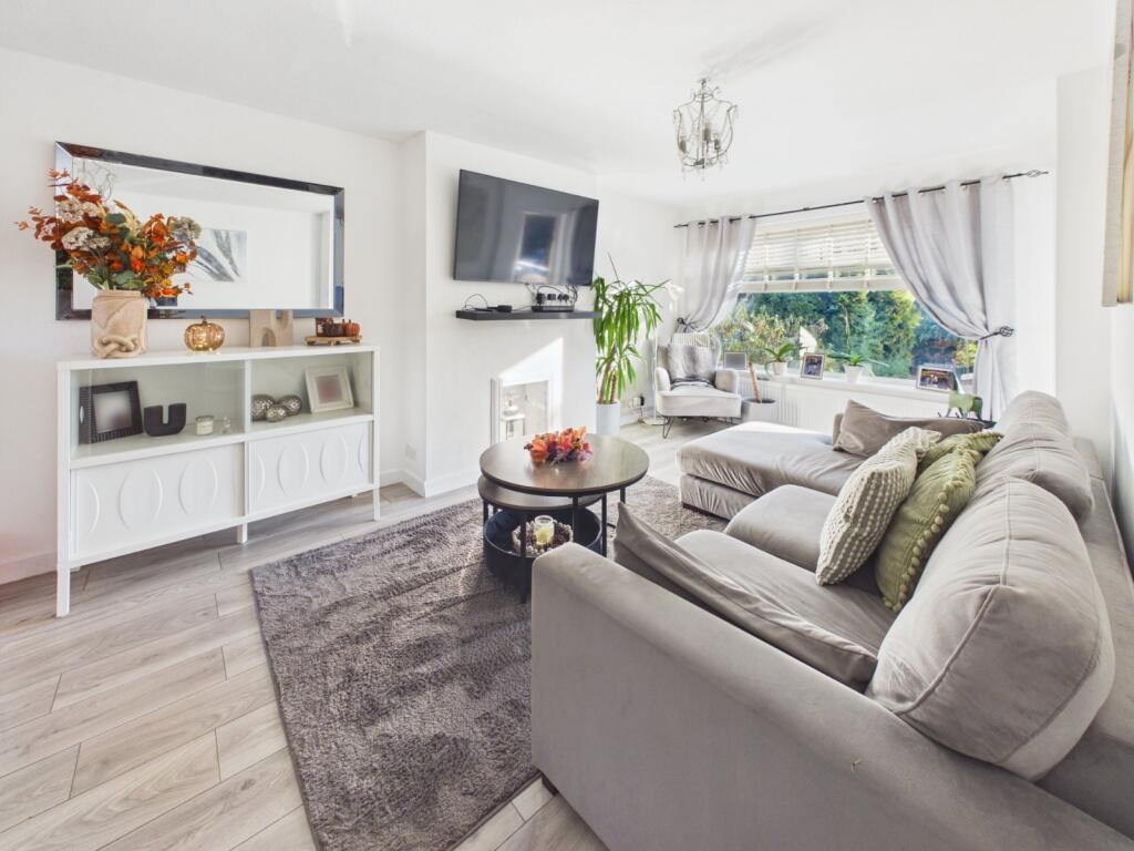 Main image of property: Newton Close, Langley, Berkshire, SL3