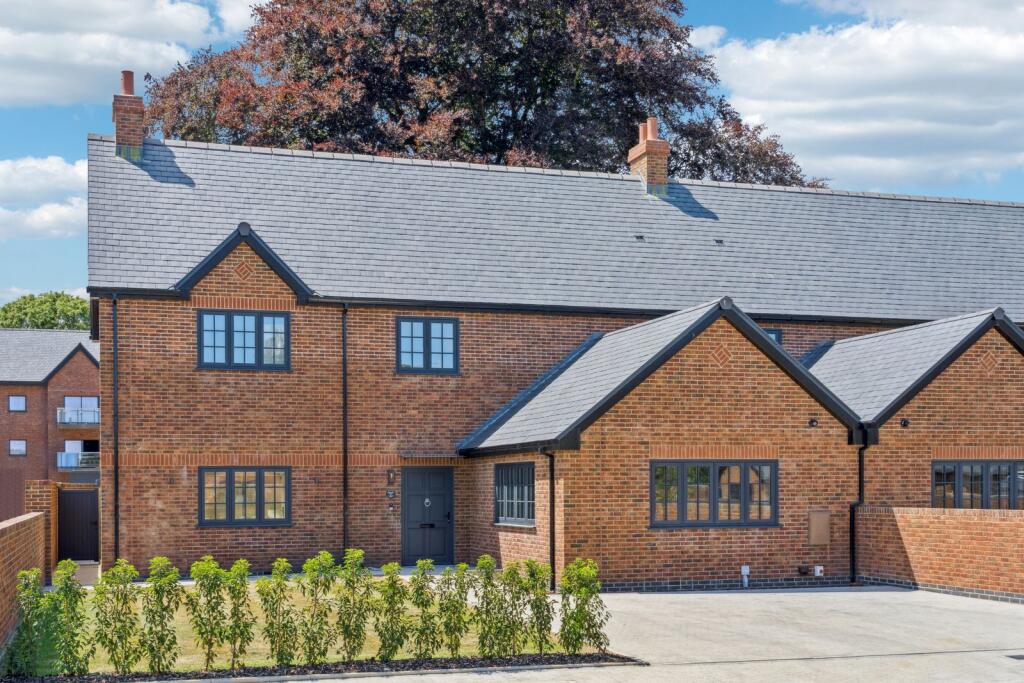 Main image of property: Pankhurst Road, Chalfont St. Giles, HP8