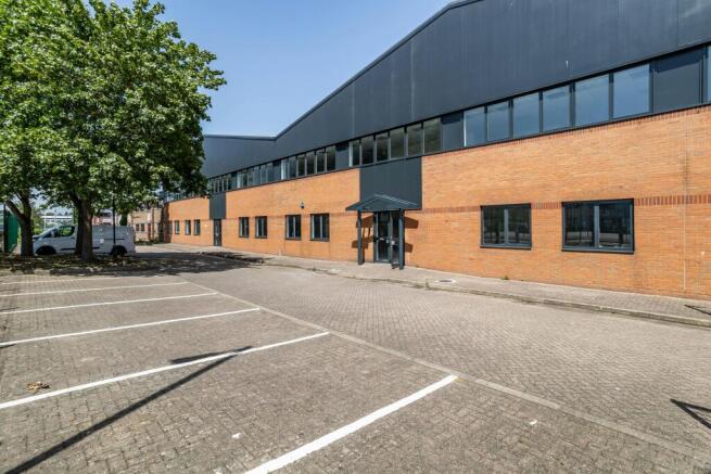 Unit C Laporte Way - Luton-86.jpg