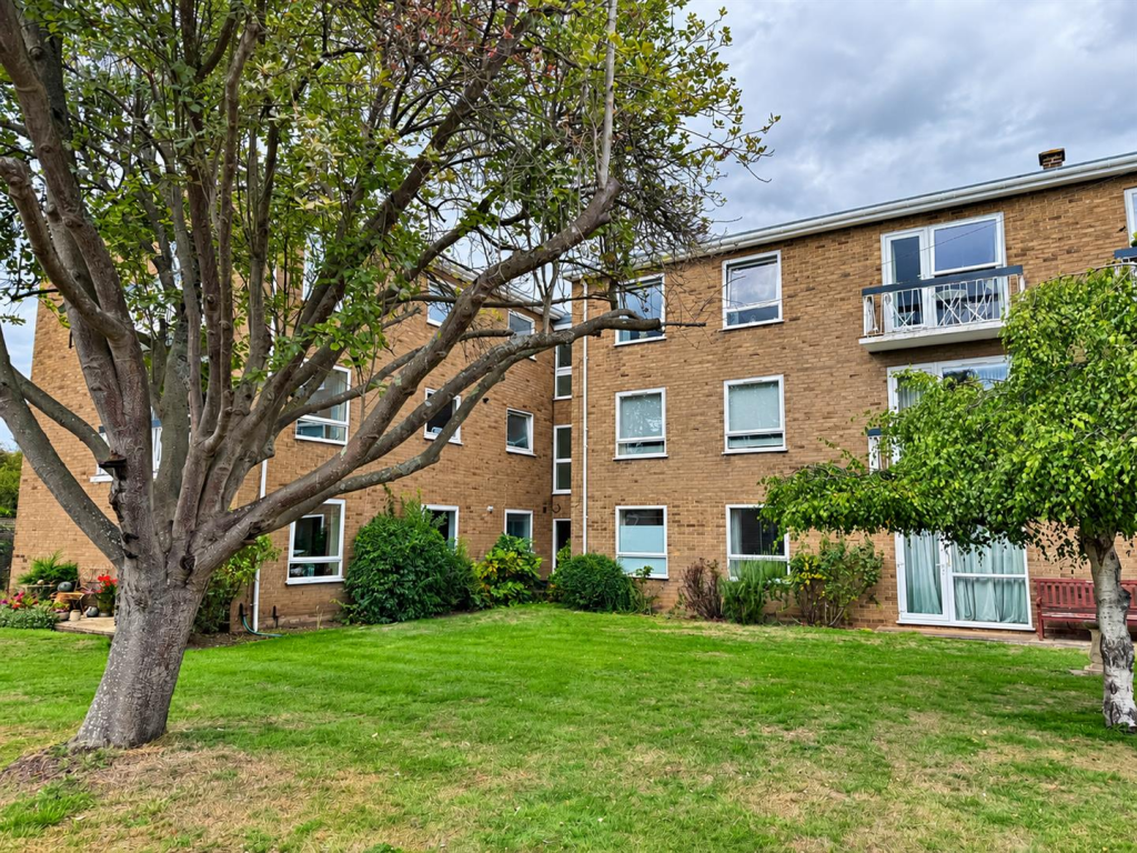 Main image of property: Sanctus Court, Stratford-Upon-Avon