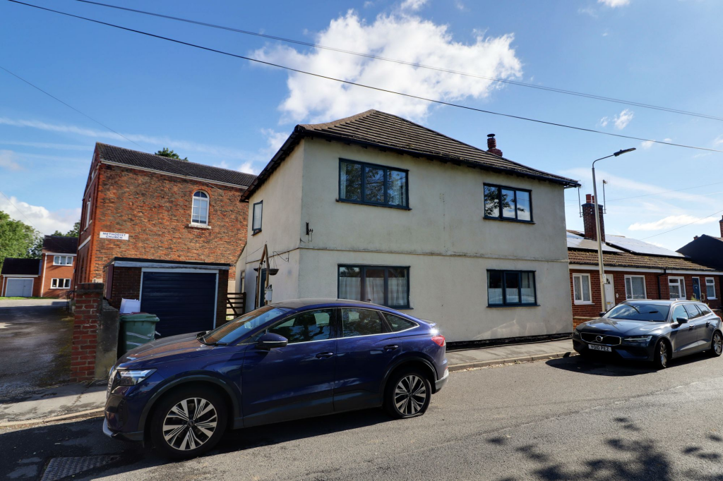 Main image of property: High Street, Owston Ferry, DN9