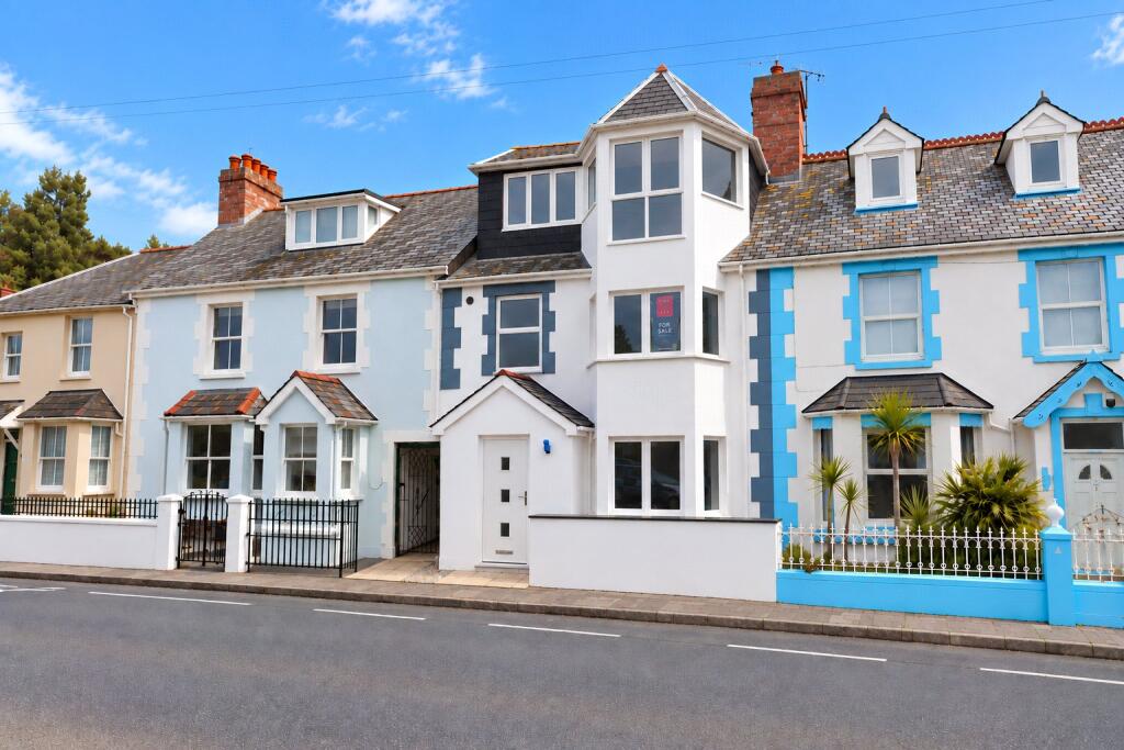 Main image of property: Lyndale Terrace, Instow, EX39