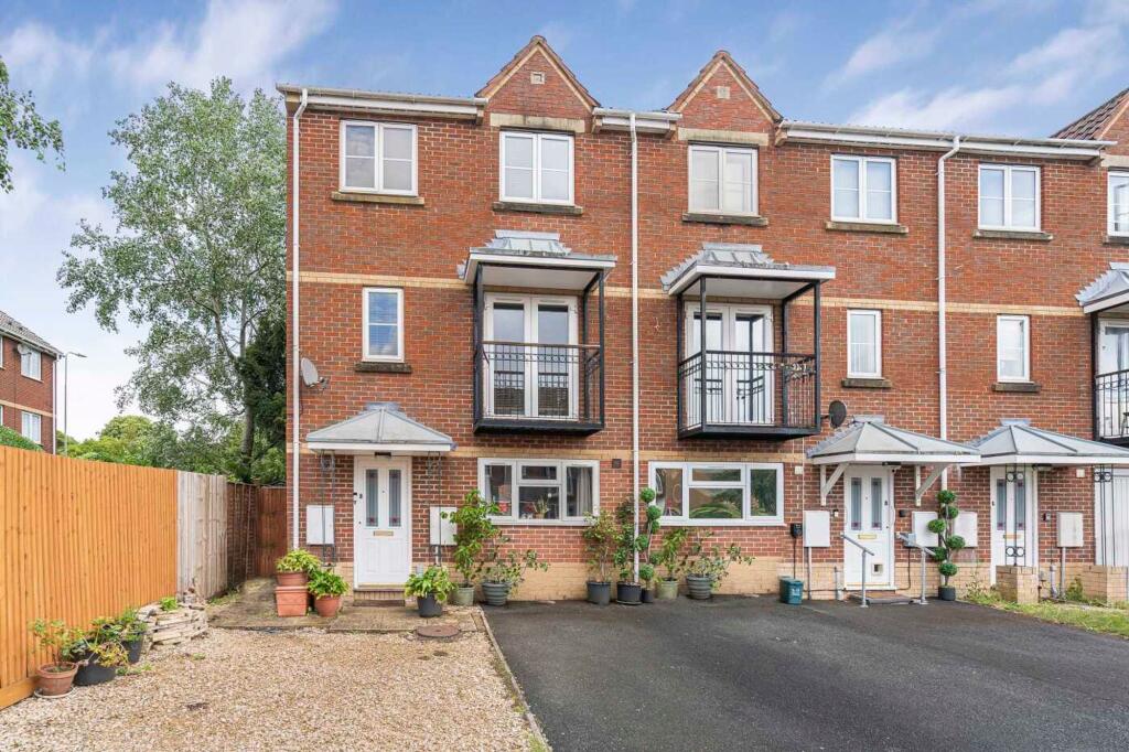 Main image of property: Meyseys Close, Headington, OX3