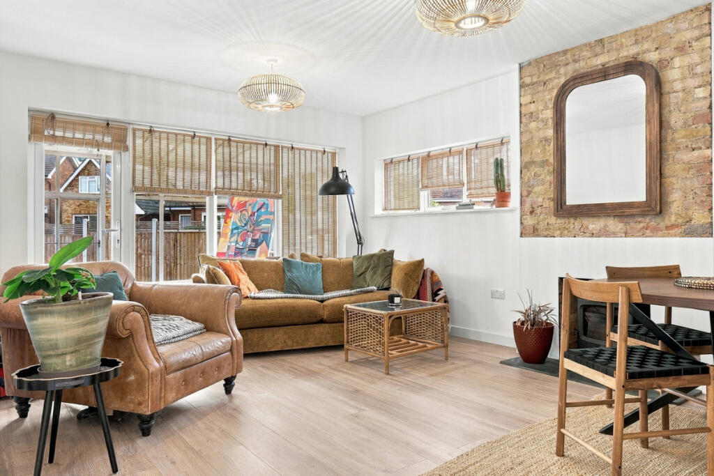 Main image of property: Moor Park Close, Leigh-on-sea, SS9