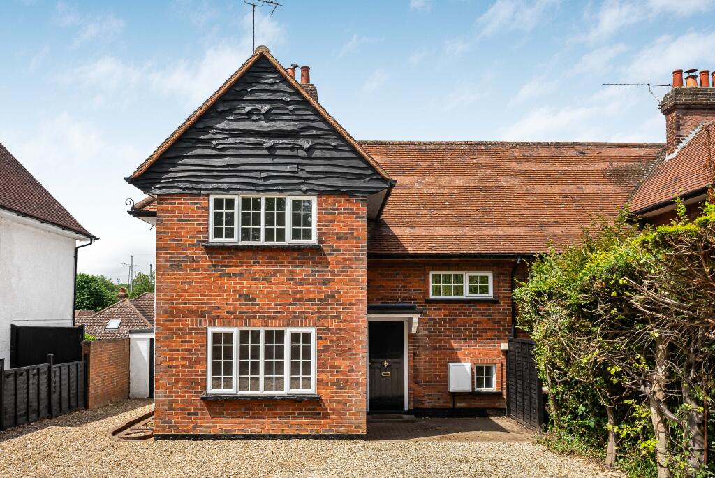 Main image of property: London Road, Knebworth, Hertfordshire
