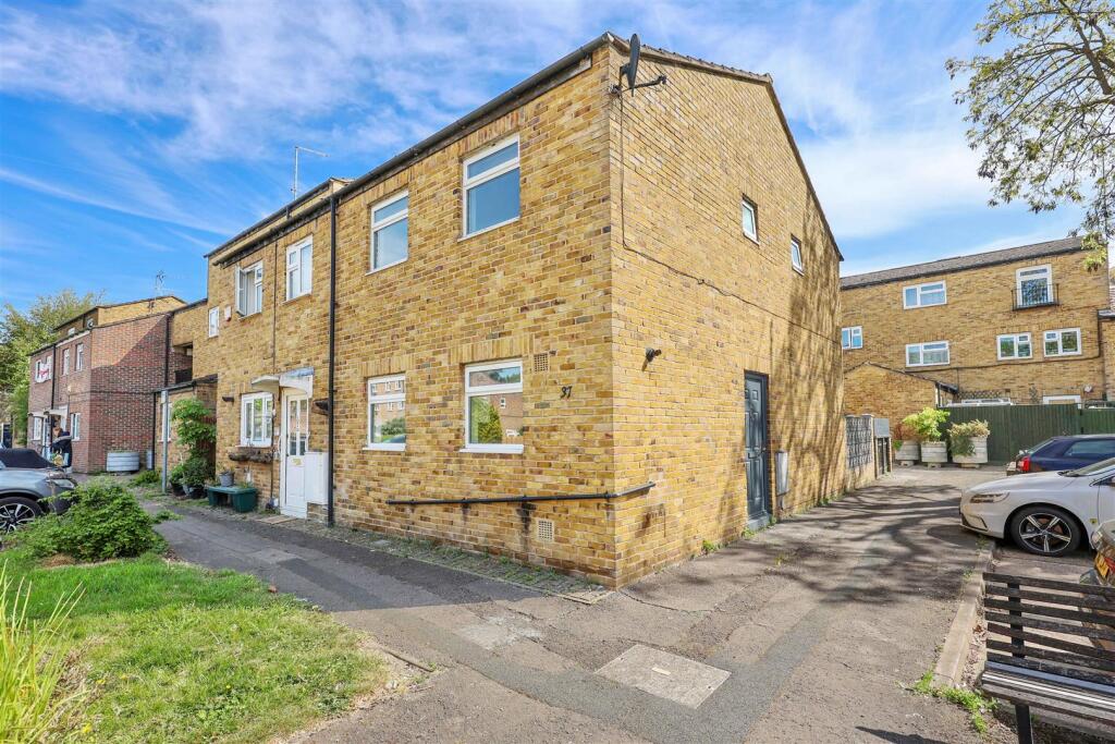 Main image of property: Cobden Close, Uxbridge