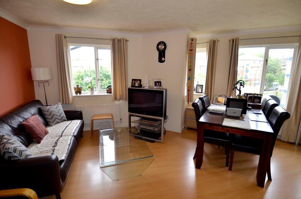 Main image of property: Myddleton Avenue, London