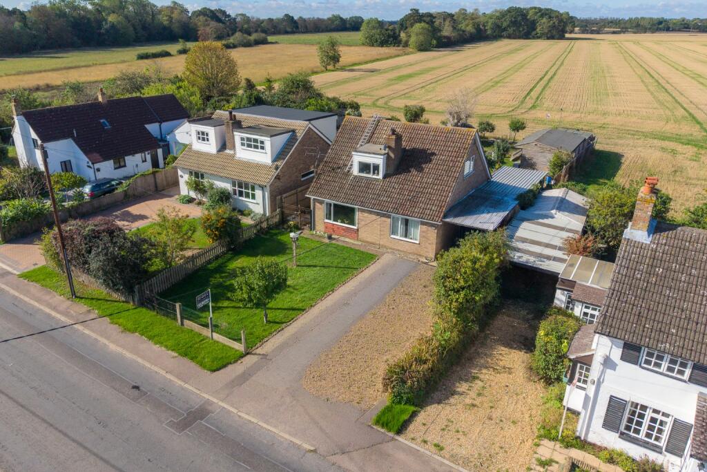 Main image of property: Kimbolton Road, Bolnhurst, Bedford, Beds MK44 2EL