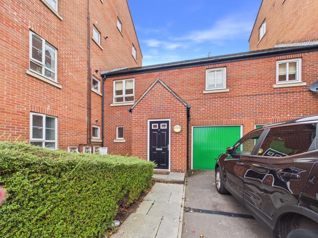 Main image of property: Ffordd Ty Unos, Cardiff, Heath, CF14