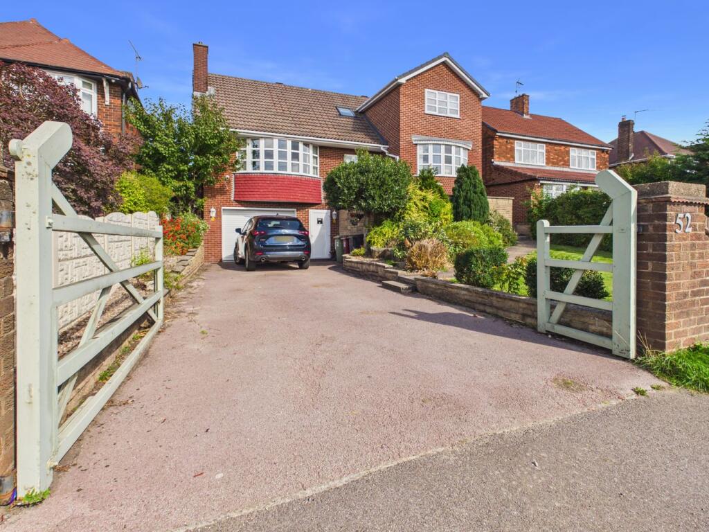 Main image of property: Alfreton Road, Pinxton, NG16