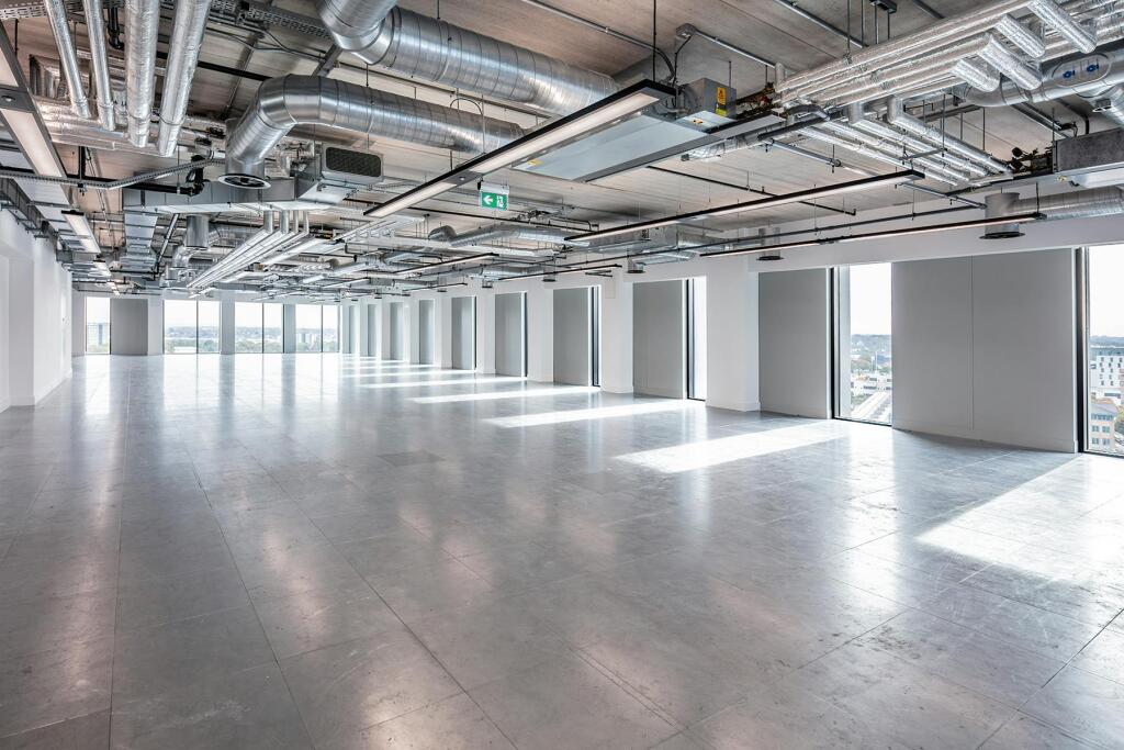 7 EW  Office1.jpg
