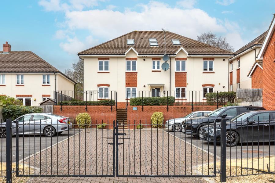 Main image of property: Valerian Close - Shirehampton