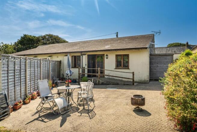 Galmington Cottage 2 Front.jpg
