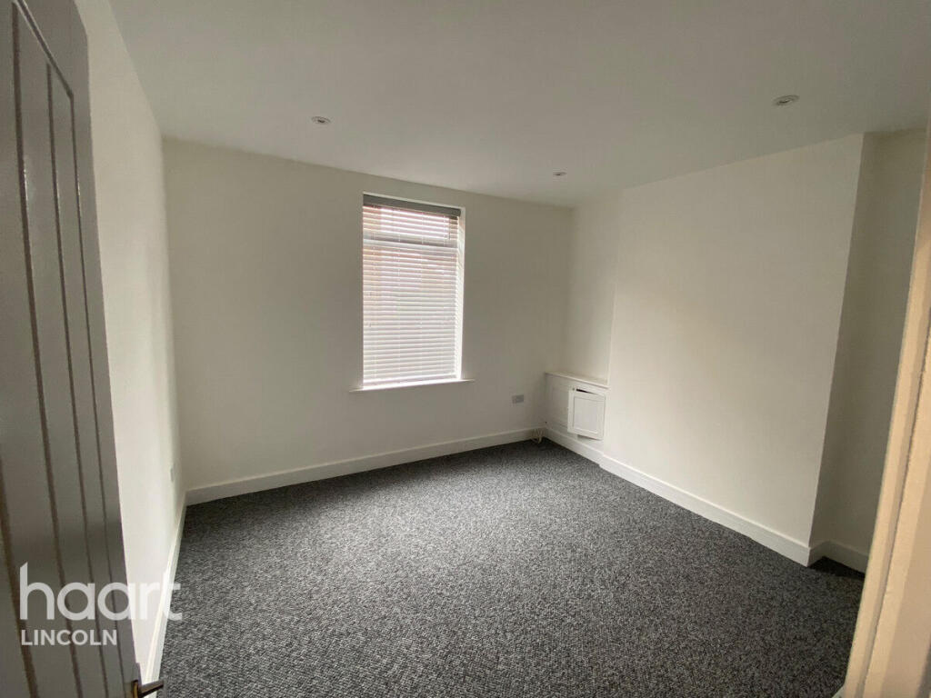 Main image of property: Cross Street, Lincoln