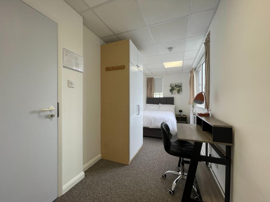 Main image of property: Wilbury Villas - P2043S63
