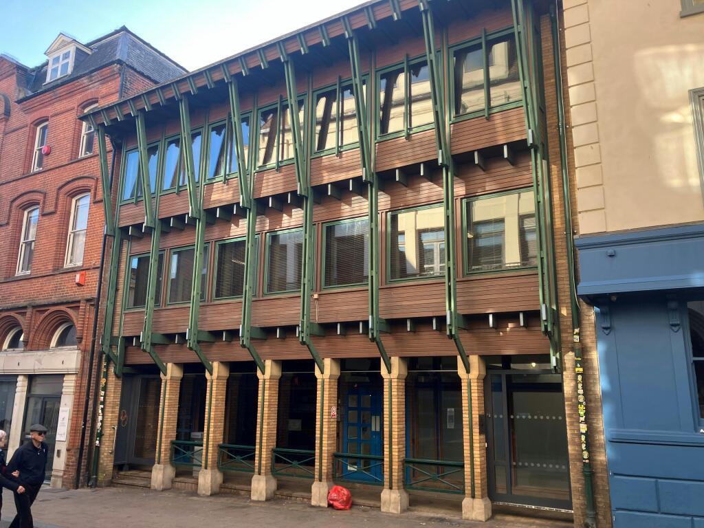 Main image of property: 3 Queen Street, Norwich, NR2 4SG