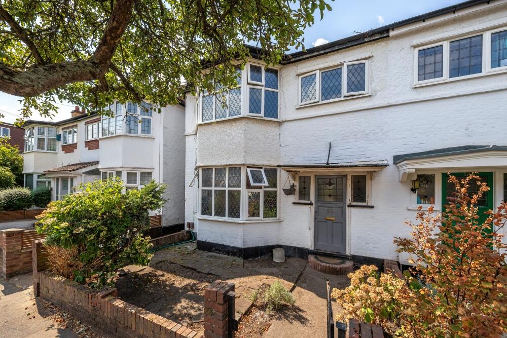 Main image of property: West Park Avenue, Kew, Richmond, Surrey TW9