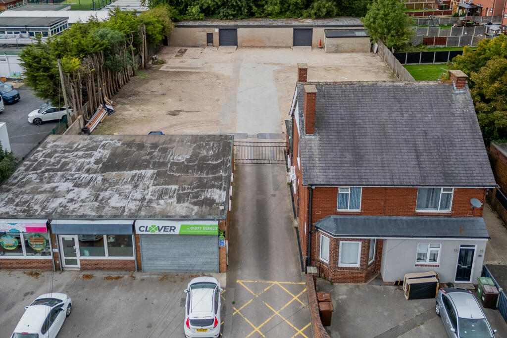 Main image of property: Poplar Avenue, Castleford, Wakefield