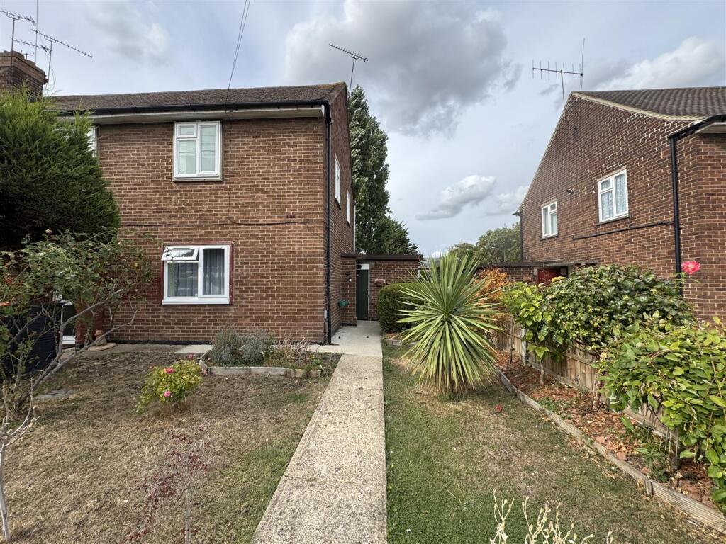 Main image of property: Roberts Road, Basildon