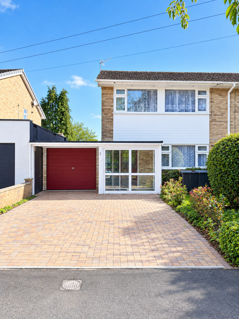 Main image of property: Merriemeade Close, Dibden Purlieu, Hampshire