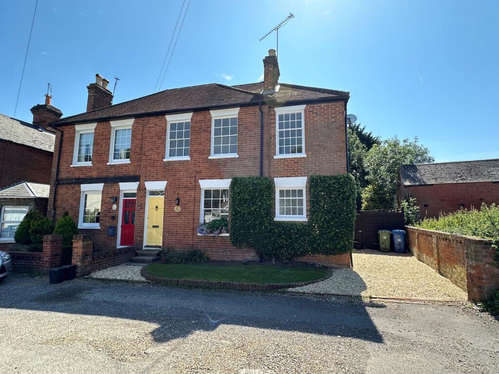 Main image of property: Chapel Lane, Binfield, RG42