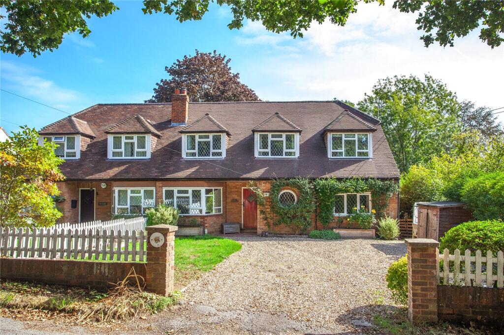 Main image of property: Knowl Hill Common, Knowl Hill, Berkshire, RG10