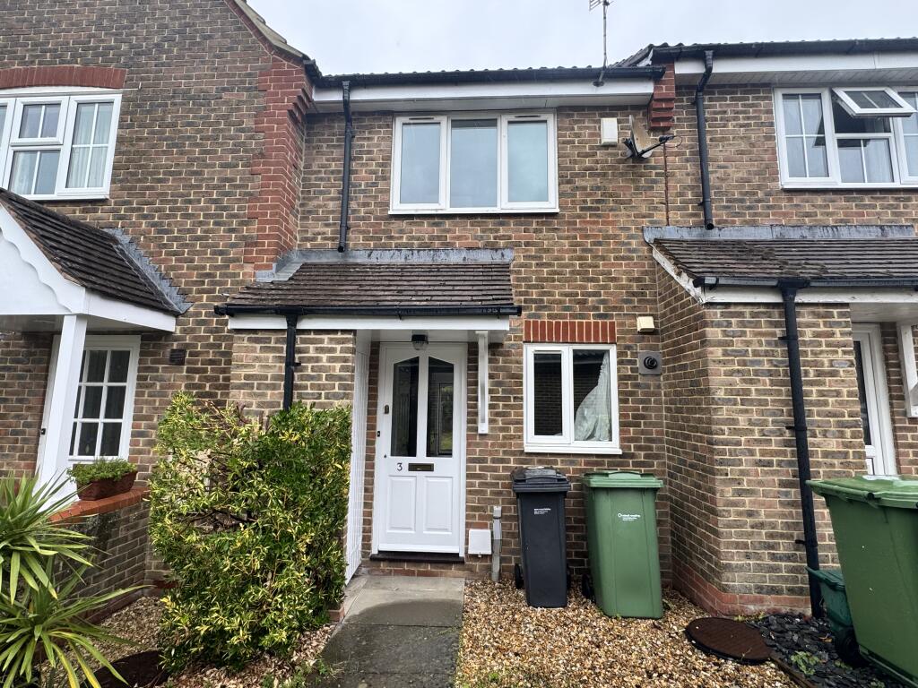 Main image of property: Spinage Close, Faringdon, Oxfordshire