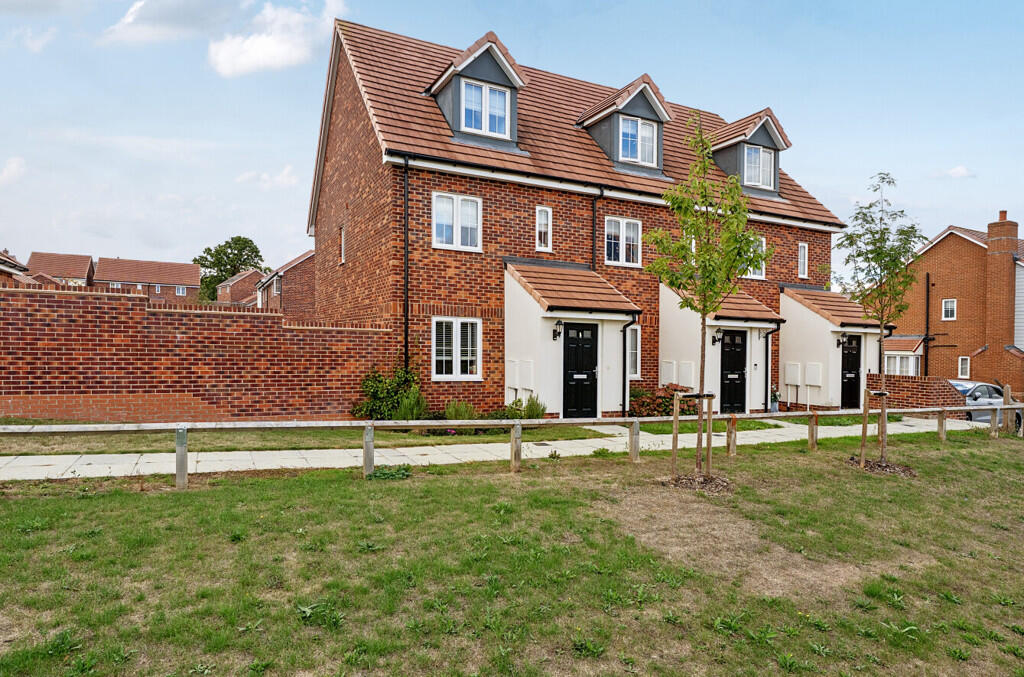 Main image of property: Cheeseman Drive, Paddock Wood, Kent, TN12 6GA