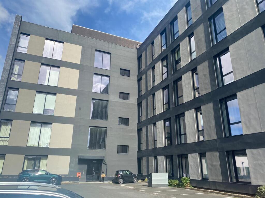 Main image of property: The Franklin, Bourneville Lane
