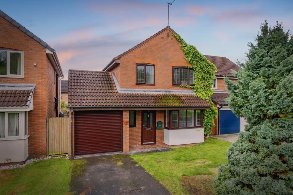 Main image of property: Rockingham Close, Birchwood, Warrington, Cheshire, WA3