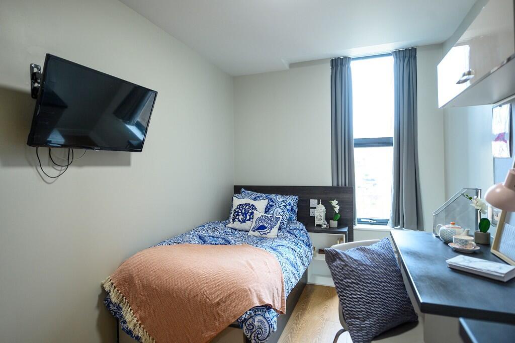 Main image of property: Commonhall Street, Chester, Cheshire, CH1