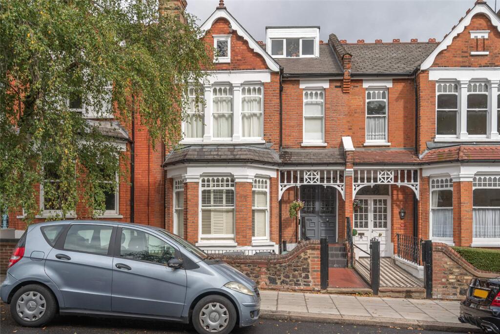 Main image of property: Dukes Avenue, London, N10