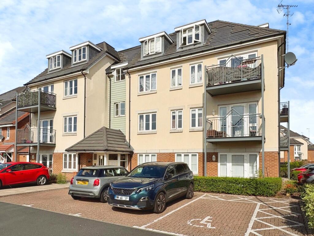 Main image of property: Waggoners Walk, Aldershot, Hampshire, GU12