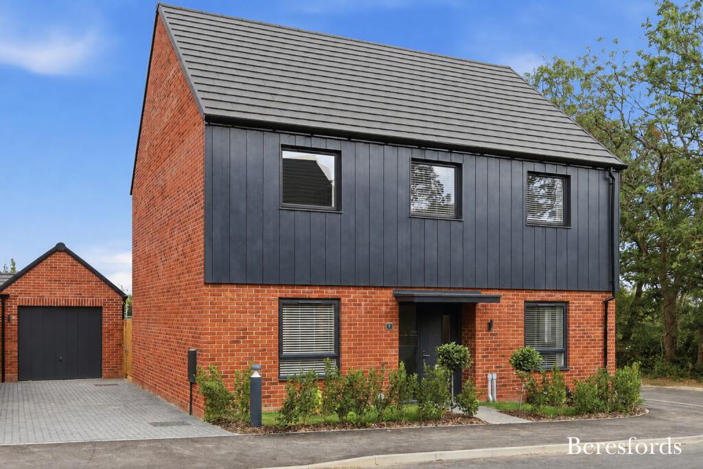 Main image of property: Myleswood, Stocks Lane, Kelvedon Hatch, CM15